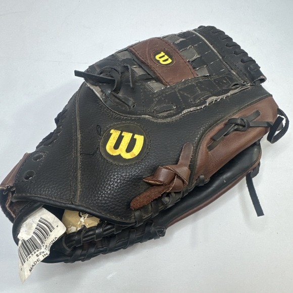 Wilson Pants - Wilson Softball Elite Glove Rt Hand Throw 13" Blk Brown A2477 EUC